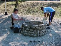 Wir_bauen_einen_Dorfplatz