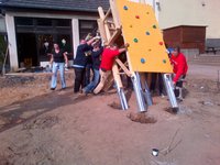 Mercedes_Bank-2